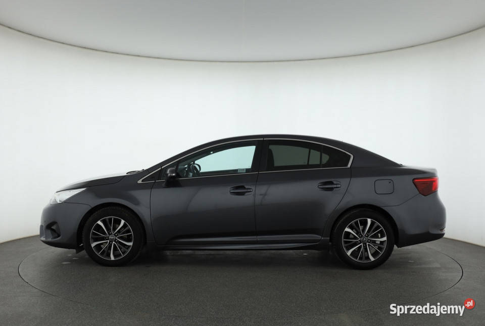 Toyota Avensis 18 Valvematic isofix Piaseczno