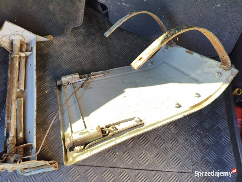 Klapa bagażnika koszą wózka bocznego M72 Leszno