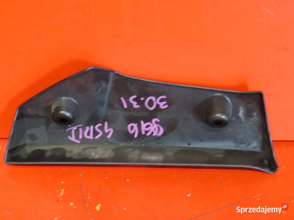 SUZUKI GSR 600 GSR600 K10 09 osłona bok boczek Szyby i owiewki