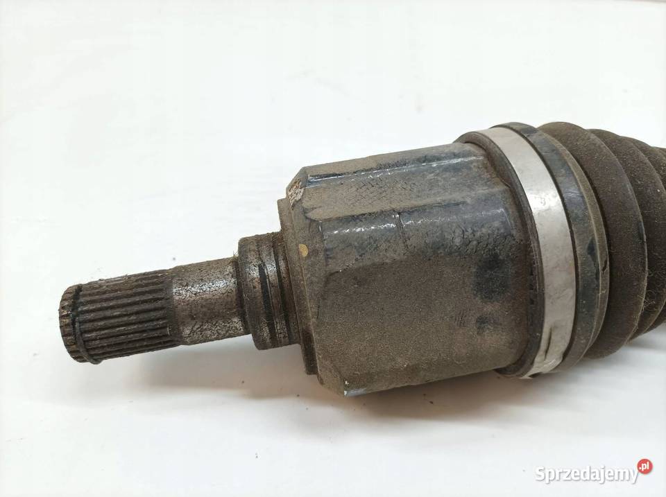 PÓŁOŚ PRAWY PRZÓD 16 B 150 49501N7110 Hyundai