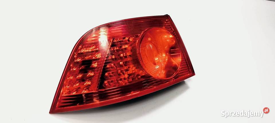 LAMPA LEWA TYŁ VOLKSWAGEN PHAETON Lipno