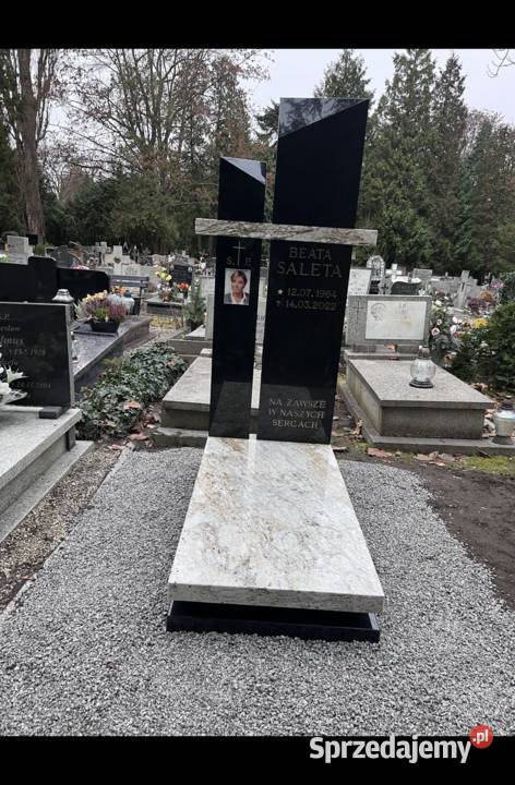 NAGROBEK POMNIK GRANITOWY URNOWY GRANIT SZWED dolnośląskie Konary