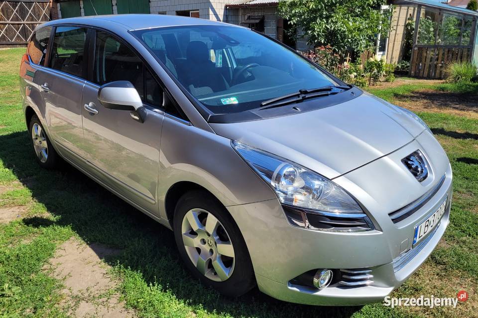 Peugeot 5008 2010 r 16 Benzyna Rok produkcji 2010 Zwoleń sprzedam