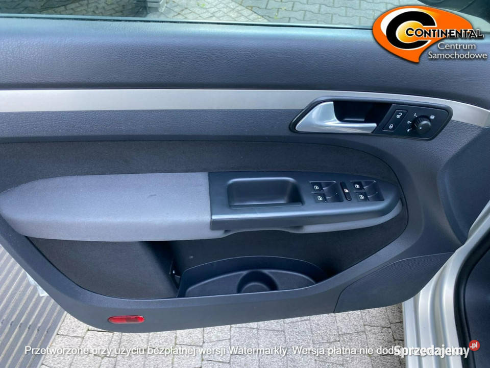 Volkswagen Touran 14 TSI140 Żory