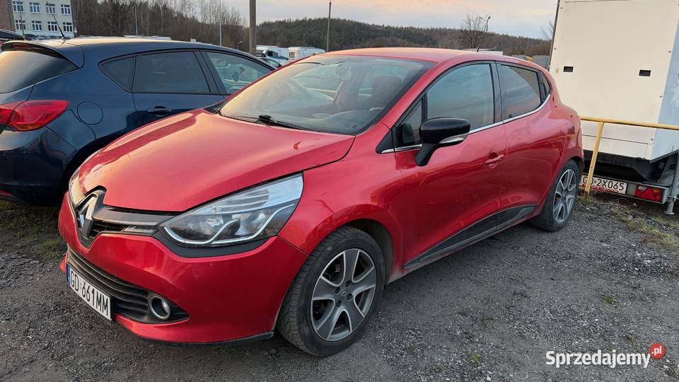 Syndyk sprzeda Renault Clio 2014 1149cm3 Gdańsk