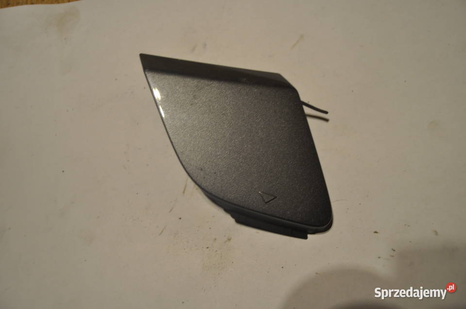 MERCEDES AKLASA W176 ZAŚLEPKA HAK ZDERZAK PRZÓD sprzedam