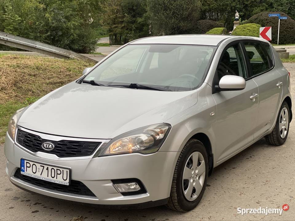 KIA CEED 2010 r 16 diesel nowy samochód klima tempomat Rzeszów