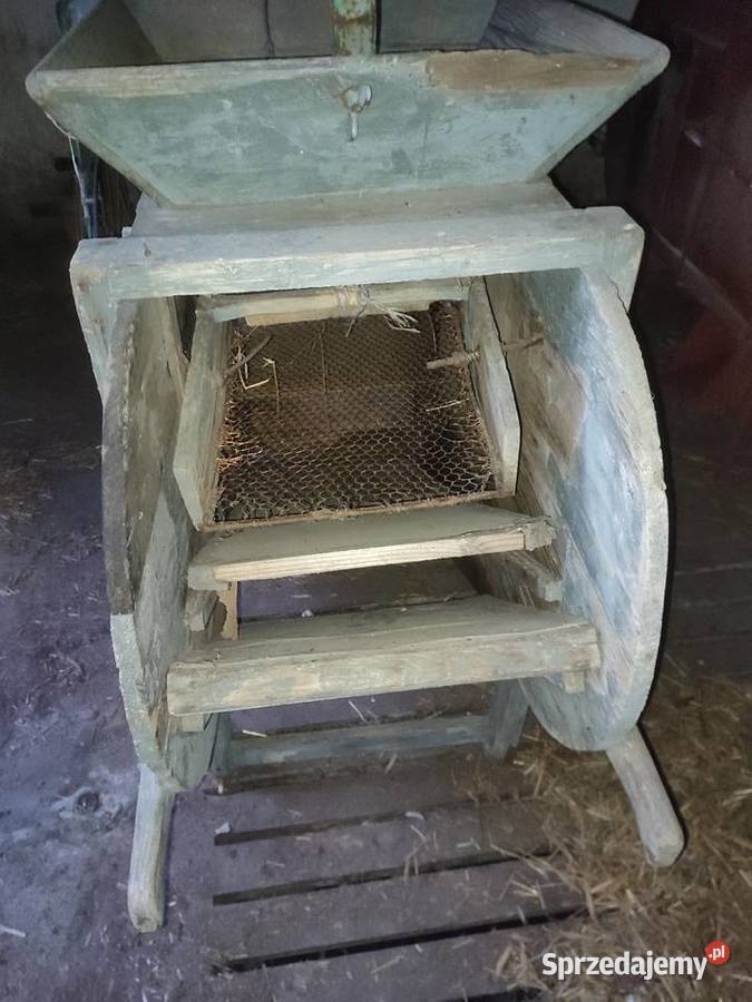 Wialnia młynek do przesiewania zboża z silnikiem Dąbrówka Mała