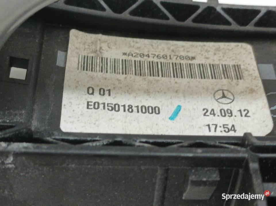 KLAMKA ZEWNĘTRZNA LEWA PRZÓD 761 MercedesBenz sprzedam
