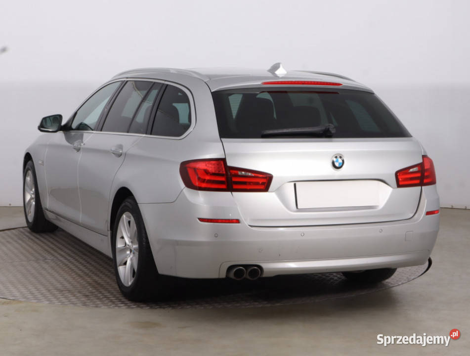 BMW 5 520d reflektory ksenonowe Piaseczno