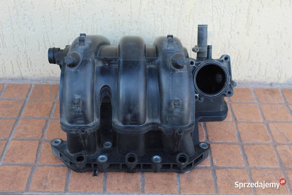 KOLEKTOR SSĄCY VW POLO 9N 12 03E129711C Kolektory ssące