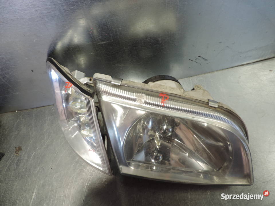 LAMPA PRAWY PRZÓD REFLEKTOR MITSUBISHI SPACE Nowy Sącz sprzedam