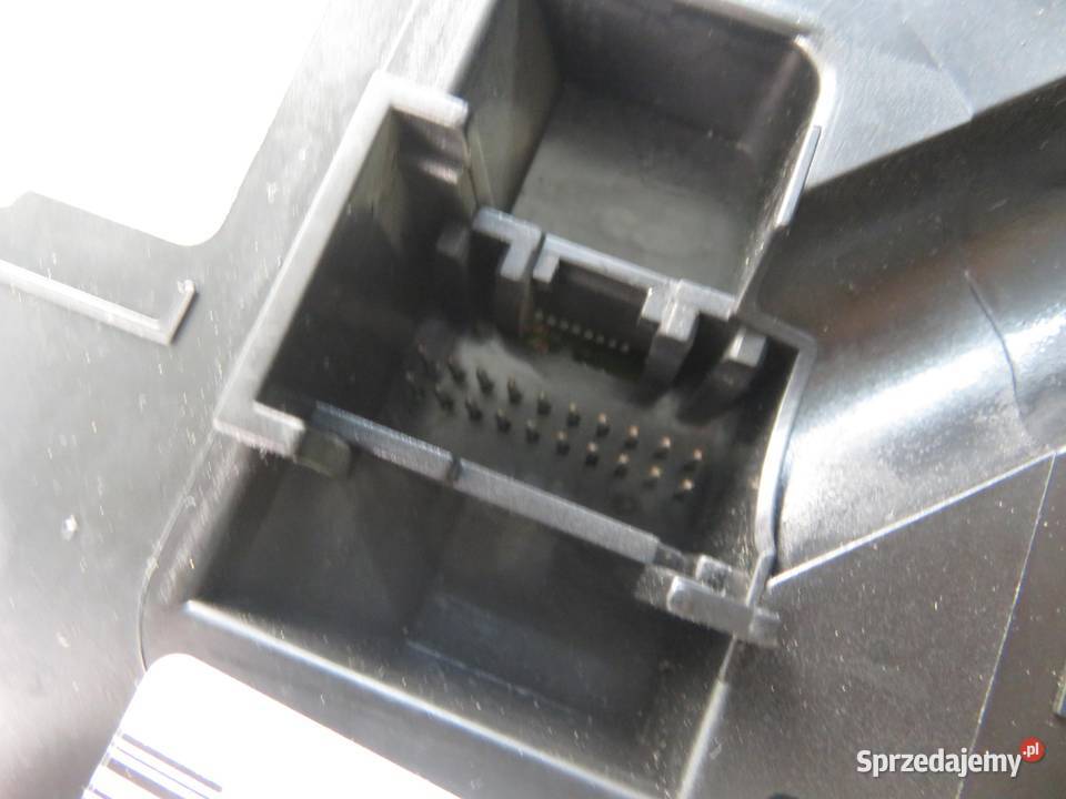 LICZNIK AUDI A4 B5 19 TDI 8D0919881HX sprzedam