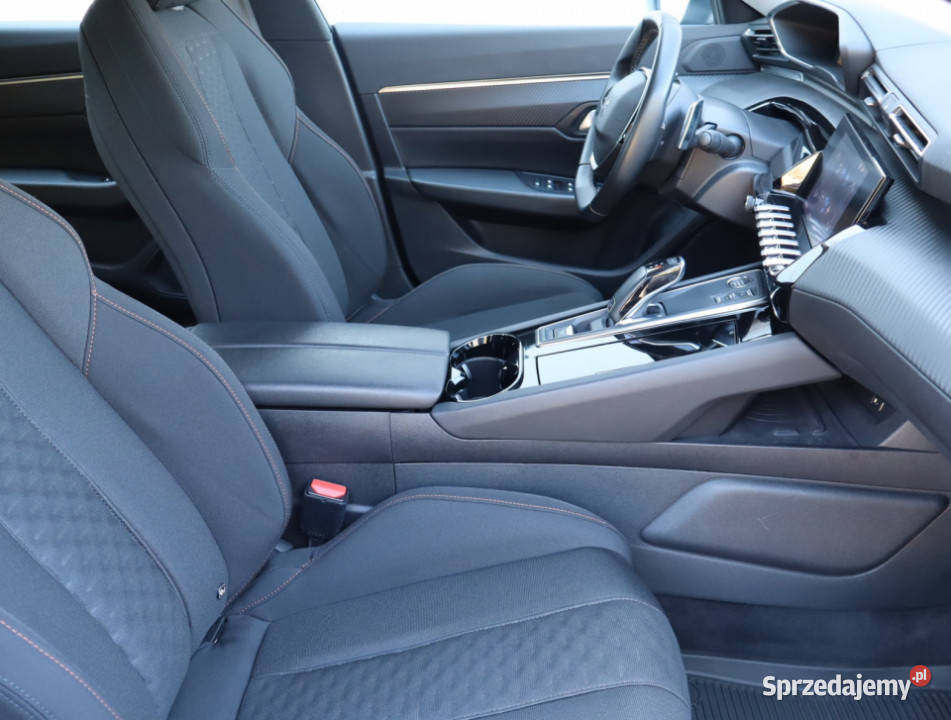 Peugeot 508 12 PureTech nawigacja
