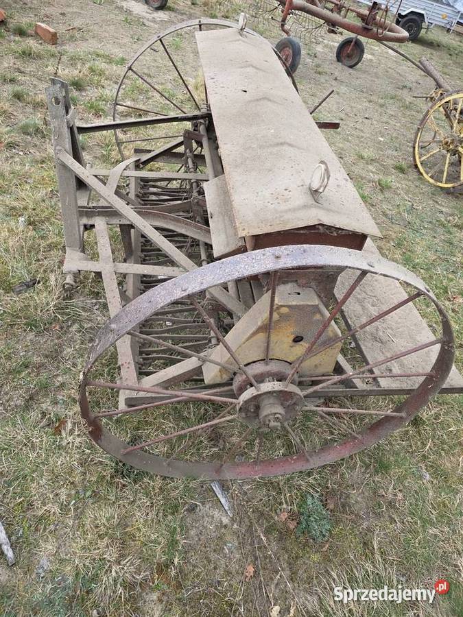 Siewnik rzędowy sprzedam
