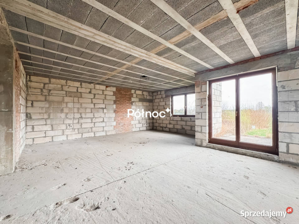 Dom w dom w stanie surowym Czemierniki Rok budowy 2009