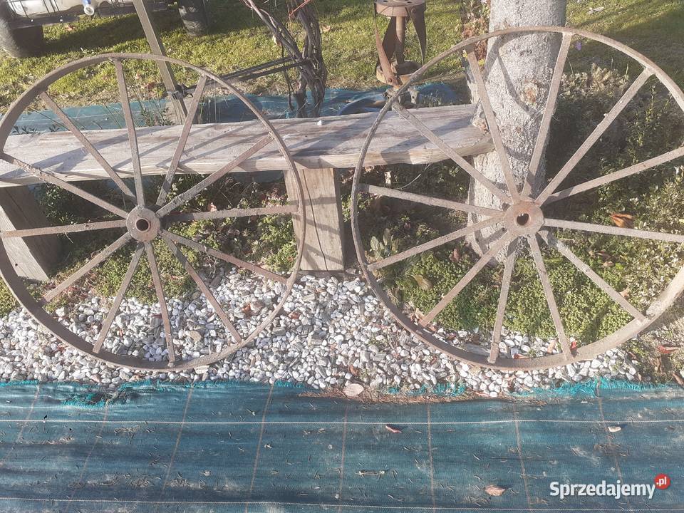 Duży ozdobne koła metalowe Pozostałe małopolskie Iwkowa