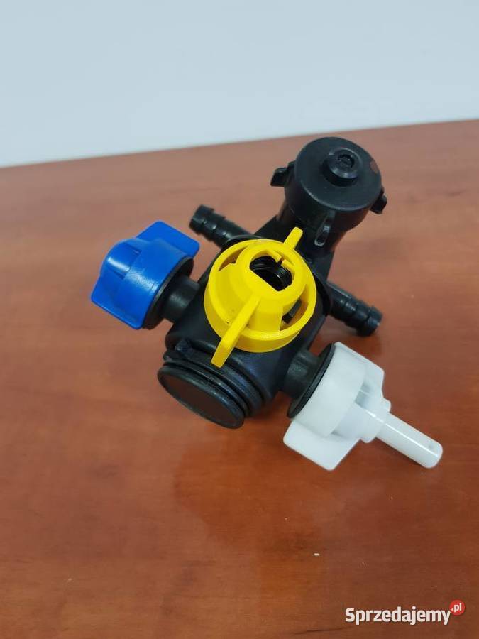 Głowica kpl opryskowa 4pozycyjna PILMET Sulechów sprzedam