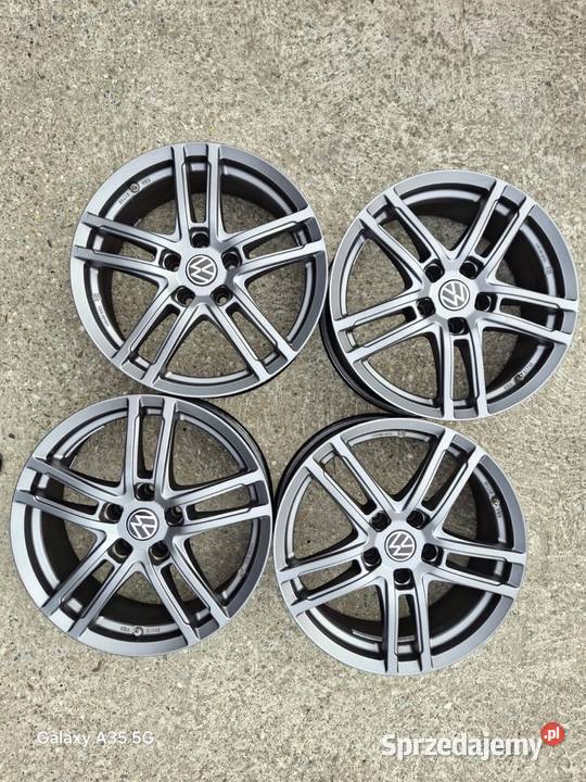 Felgi Volkswagen Golf 8 Dezent Debrzyca