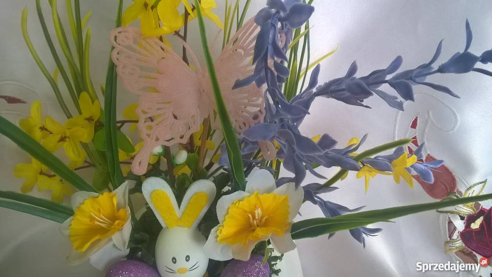 stroik wielkanoc jajko zając hand made kwiaty Sierpc