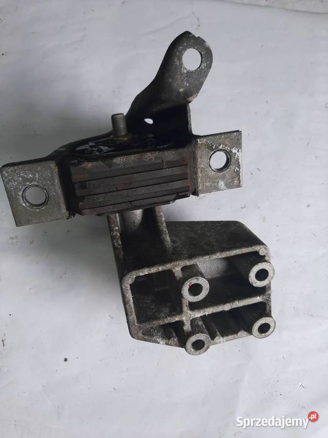 Fiat Doblo 12 8V łapa poduszka silnika łódzkie Ksawerów