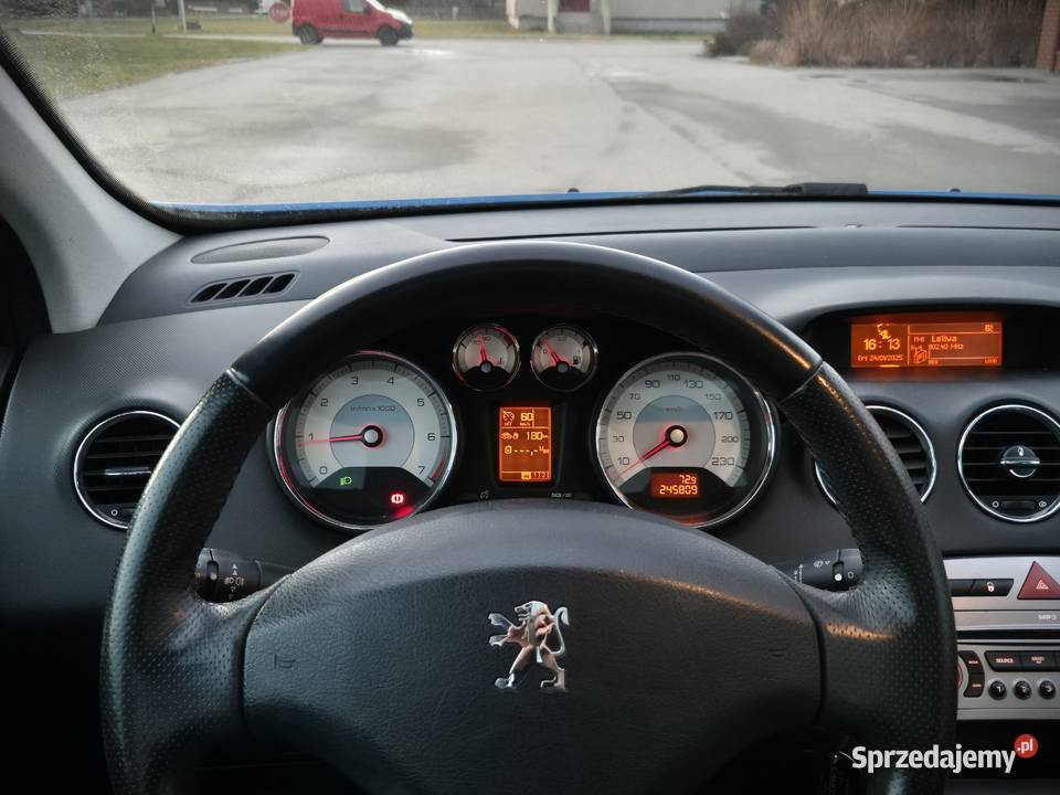 Peugeot 308 120 Climatronic HAK 2x Opony Szklany ESP Mielec