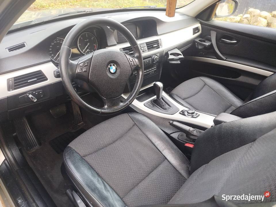 BMW 3 E91 320d automat navi 2011r