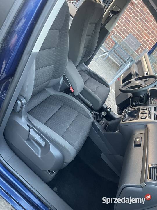 Touran Webasto 19 6 biegów tempomat kamera 322000km