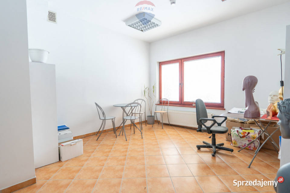 Nieruchomość Przemysłowa Fabryka Manekinów Radziszów