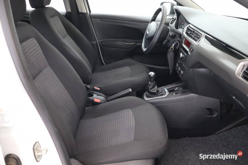 Peugeot 301 12 PureTech sprzedam
