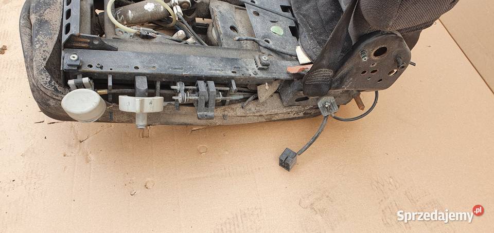 MERCEDES ACTROS FOTEL SIEDZENIE NA CZĘŚCI fotele, kanapy Bieleń