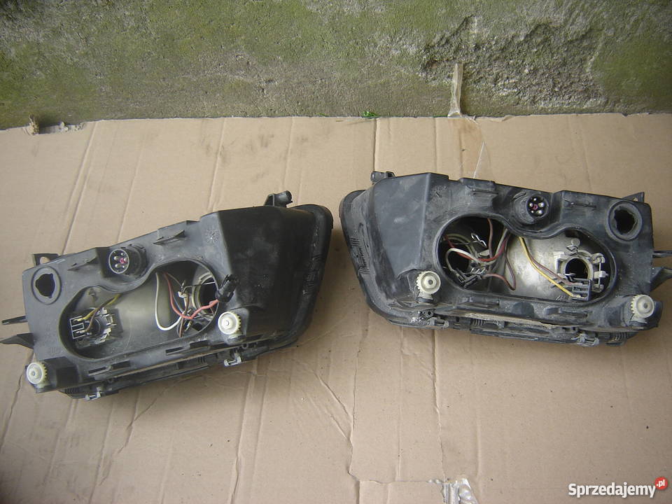 Audi A3 97r lampa przód lewa prawa komplet Strzelce Krajeńskie