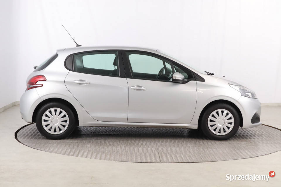 Peugeot 208 12 PureTech radio 208 Zabrze