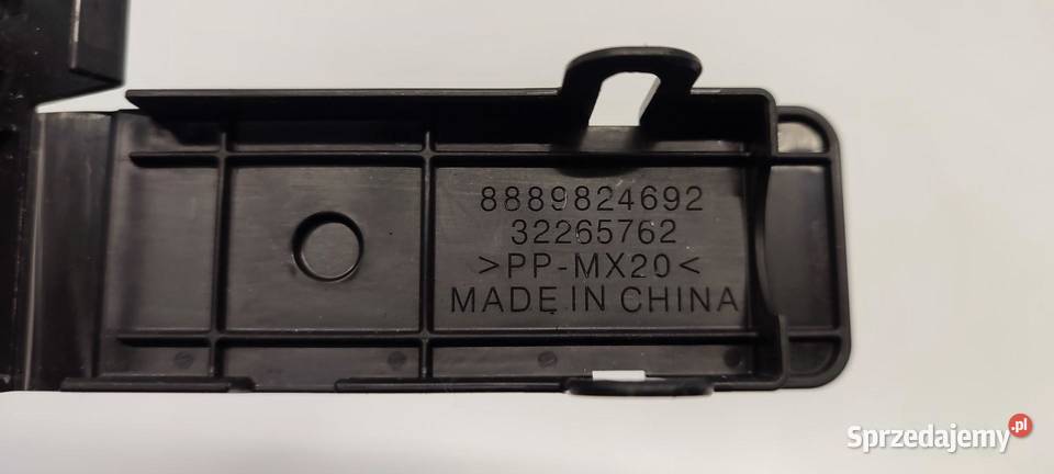 VOLVO XC40 ZAŚLEPKA KLEMY 32265762