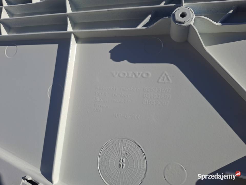 VOLVO FE EURO 6 FL MASKA GRILL ATRAPA ORYGINAŁ Bieleń