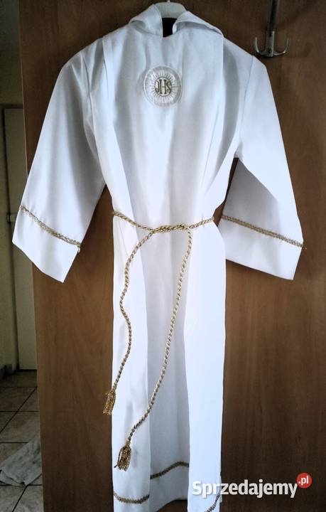 Alba komunijna chłopca