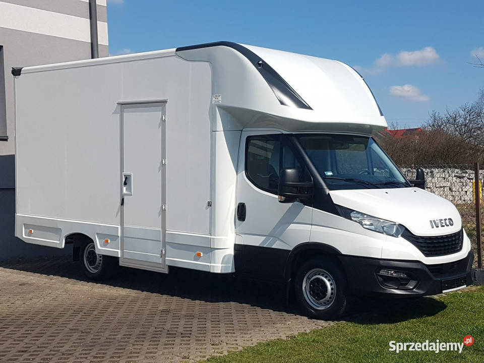 Iveco Daily KONTENER NISKOPODŁOGOWY 443x223x242 Rok produkcji 2020 Poręba