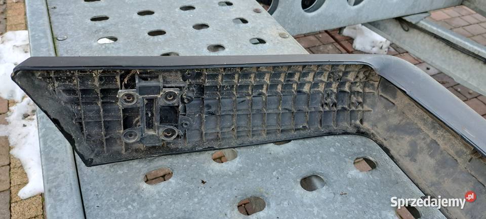 Zderzak tylny 811807417 Audi 80 B2 przedlift Luzino