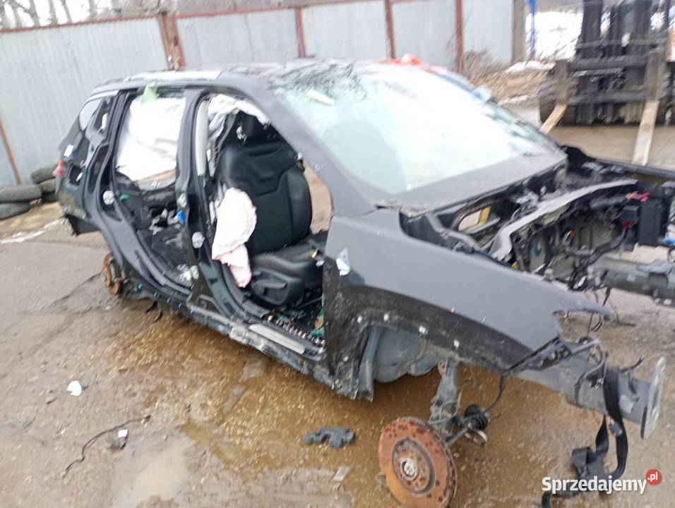 KAROSERIA ĆWIARTKA BŁOTNIK TYŁ PRAWY PRÓG DACH sprzedam