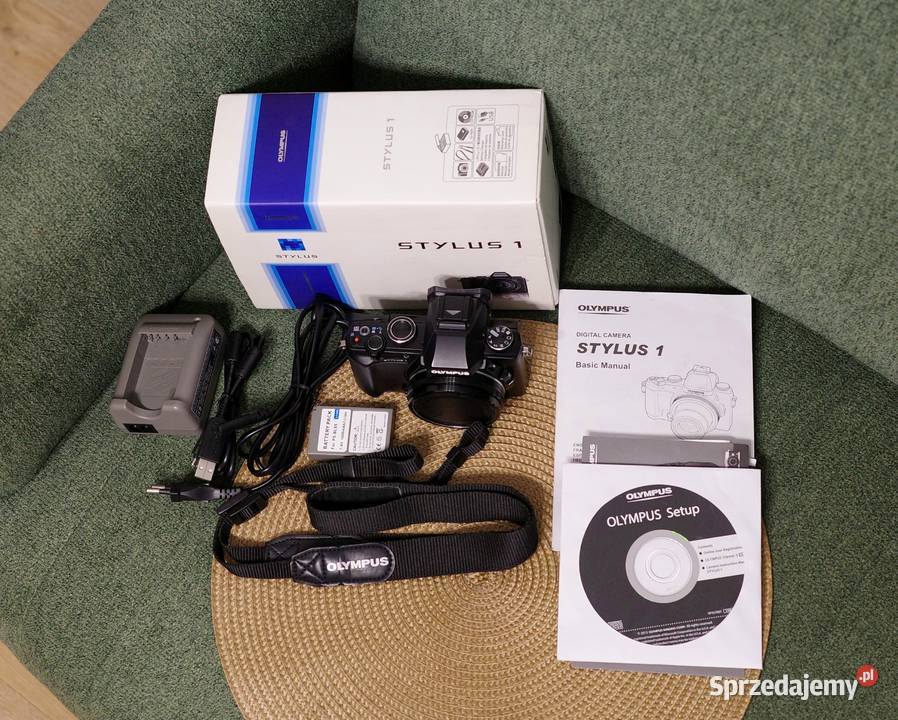 Olympus Stylus 1 12 Mpix f28 107 x zoom opt RAW Pabianice