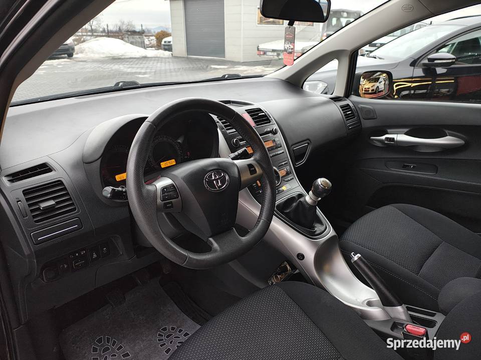 Toyota Auris 14D4D Zadbana radio Zarszyn