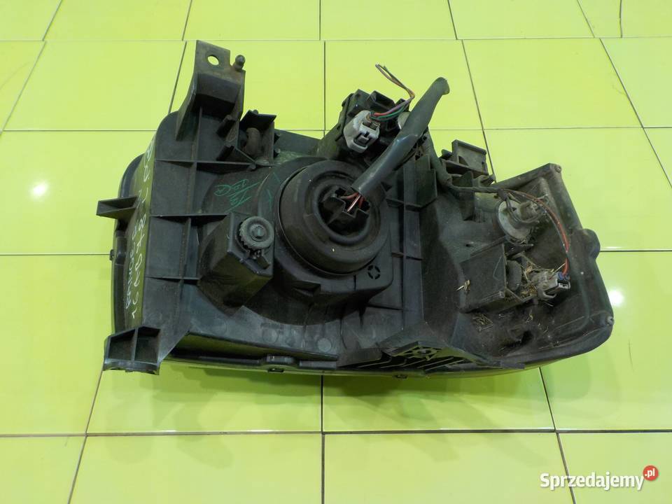 FORD RANGER IV 25 TDCI AUT 06r lampa lewa przod osobowe mazowieckie