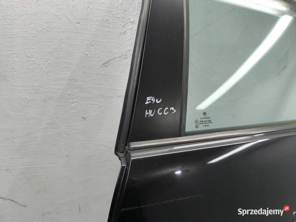 DRZWI LEWY TYŁ BMW E90 20B