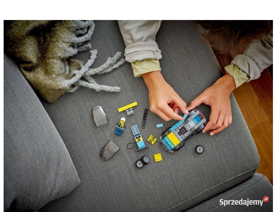 LEGO City 60383 Elektryczny samochód sportowy 5 lat+ mazowieckie Warszawa