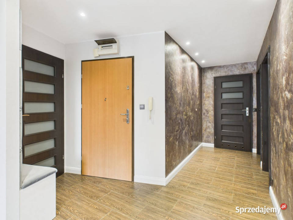 sprzedaży mieszkania 691m2 3 pokojowe Wejherowo 8668zł/m2 sprzedam