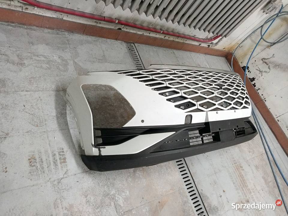 Omoda 5 zderzak przedni grill Góra Kalwaria