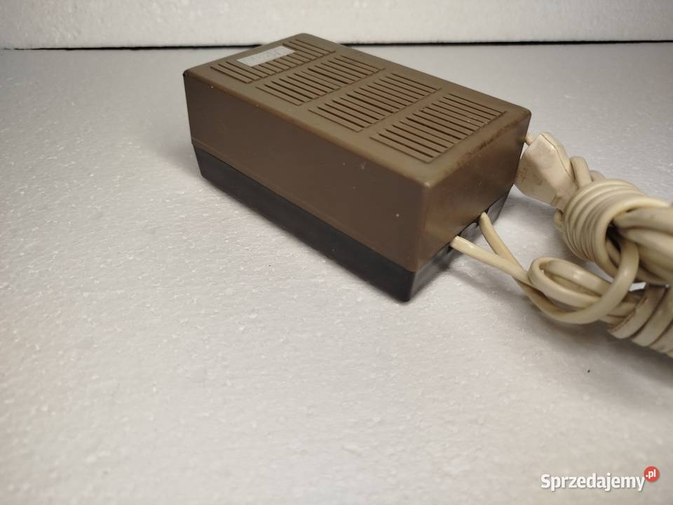 Zasilacz uniwersalny do radyjek Unitra ELSIN 6V Zgierz