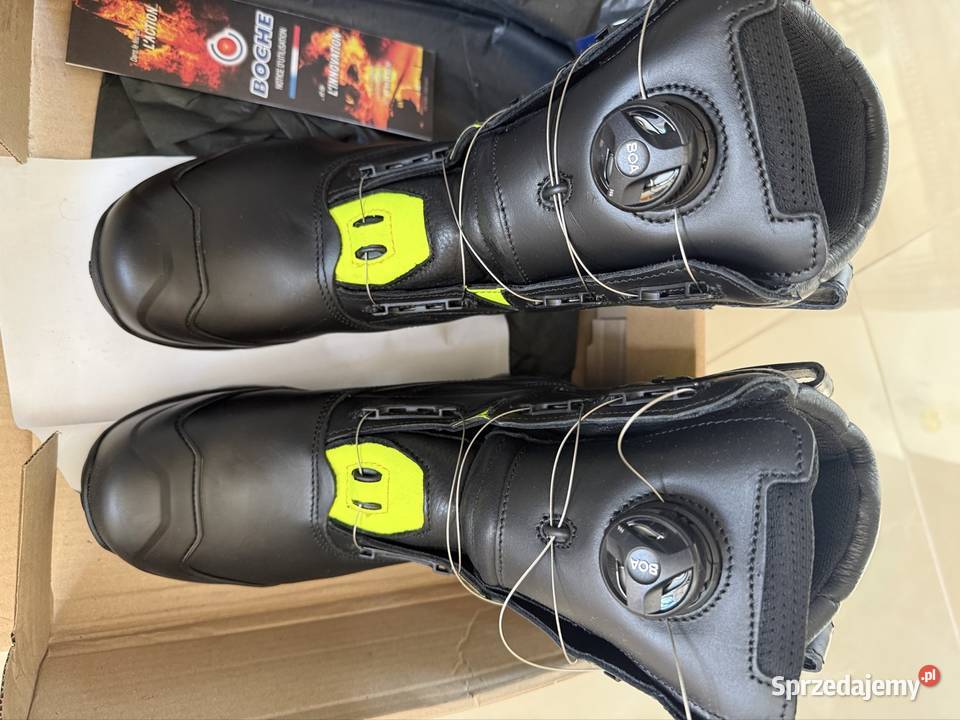 Buty specjalne strażackie