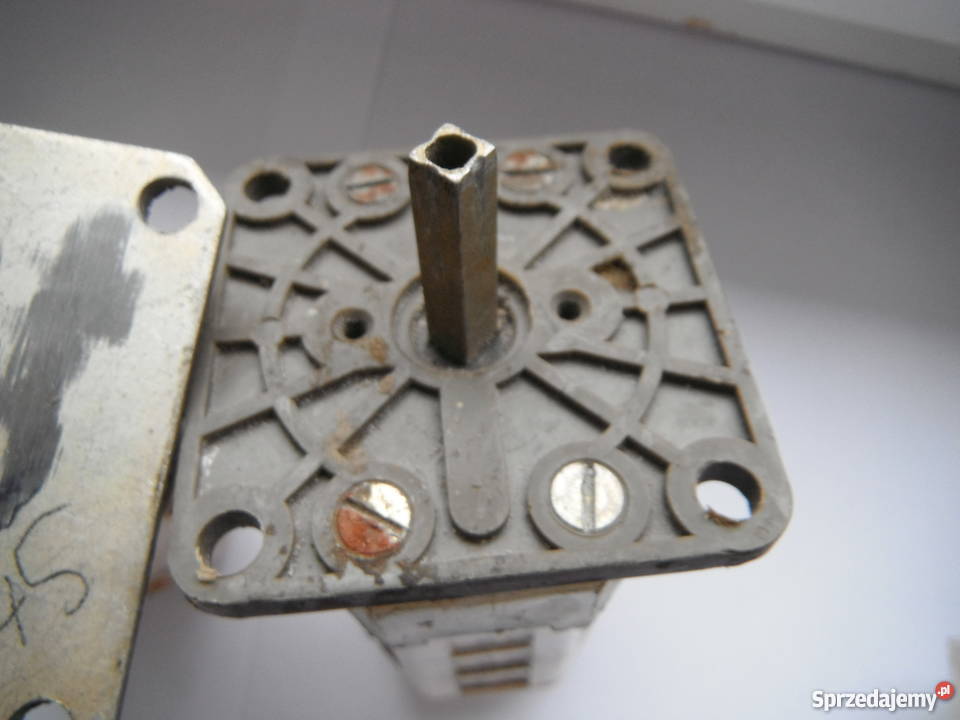 ŁK15 łącznik wyłącznik przełącznik włącznik Chlewiska sprzedam