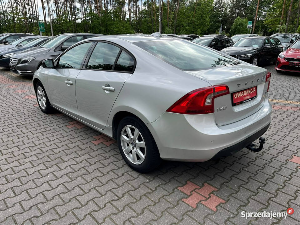 Volvo S60 16 T3 benzyna 150 Xenony Podgrzewane benzyna sprzedam